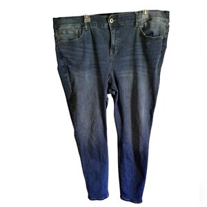 Torrid Bombshell Skinny Jean Size 22R